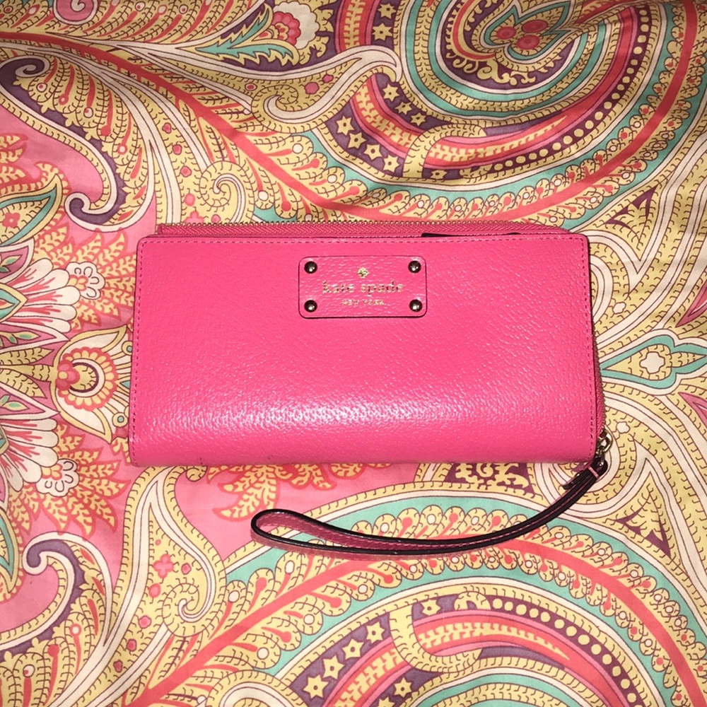Authentic Kate Spade Wristlet